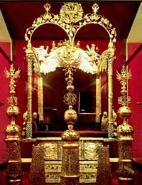 Золотой трон